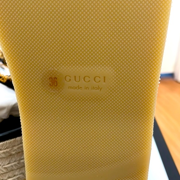 Gucci Crystal Sandals - Picture 6 of 12